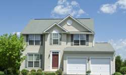 Can You Paint Vinyl Siding? Exterior Painting Tips for Your Central CT Home