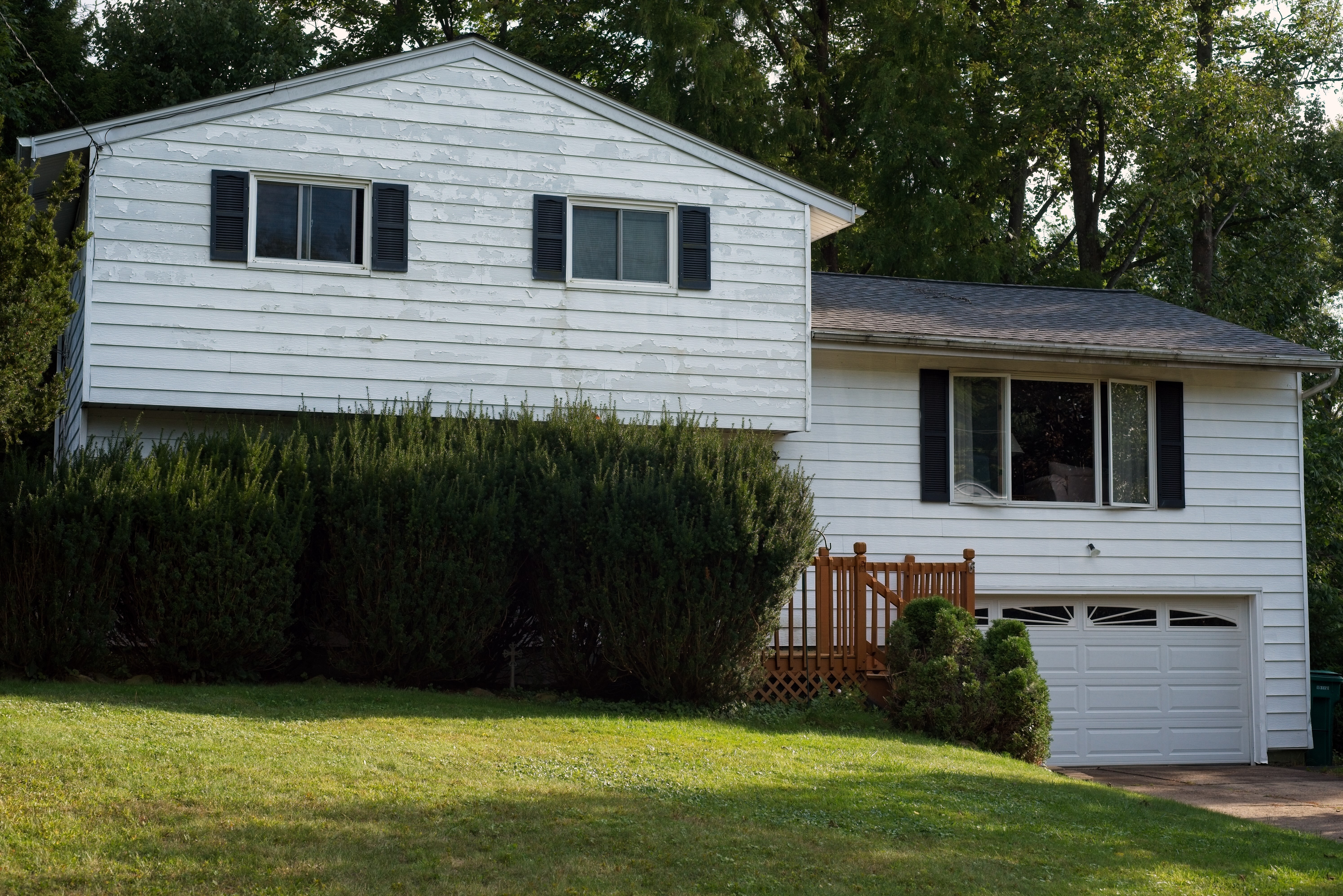How to Know When It's Time to Repaint Your Home's Exterior