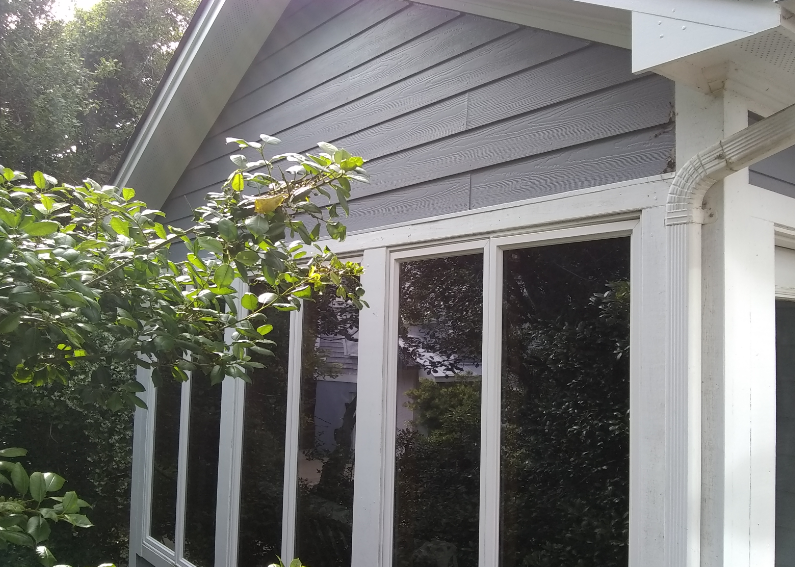 A Spring Checkup for Your Exterior House Paint