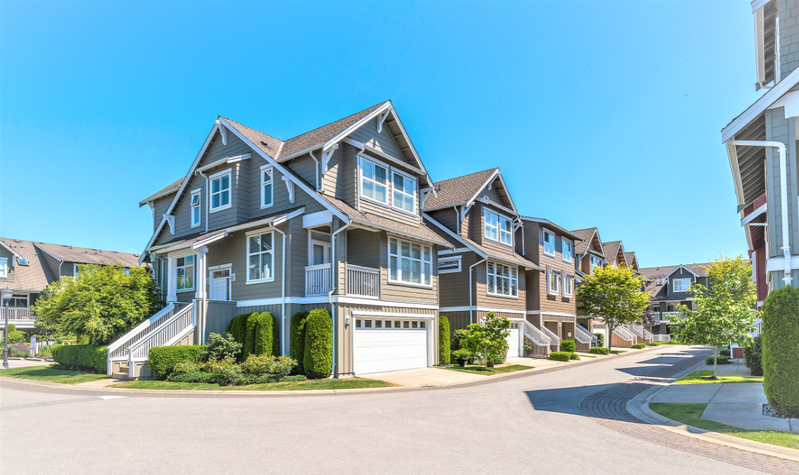 Street-of-Nice-Houses-Connecticut.PNG#asset:2872