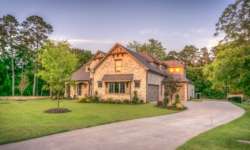 Is It OK to Hire a Painter without Licensing or Insurance?