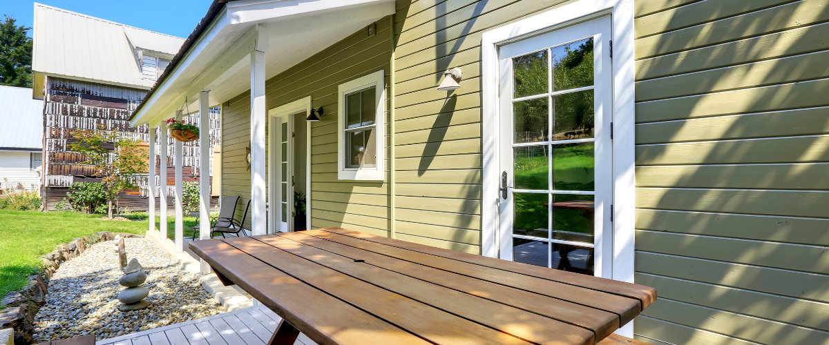 benefits-of-using-quality-exterior-paint.png#asset:28724